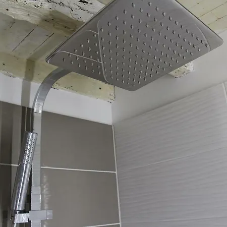 La Folie Des Remparts קרקסון