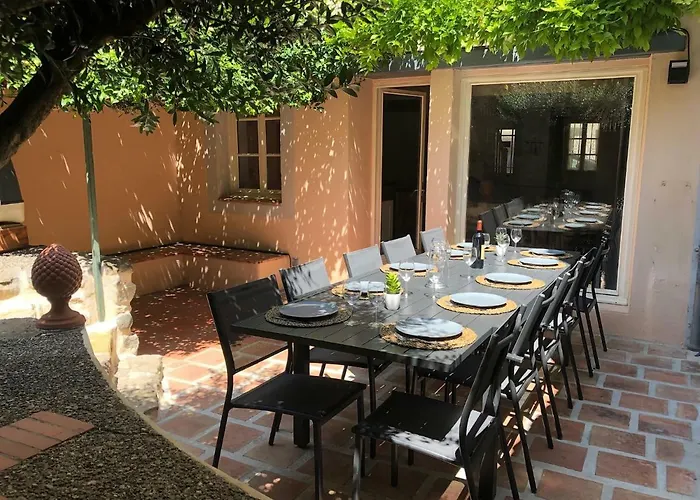 La Folie Des Remparts Дом отдыха Каркассон