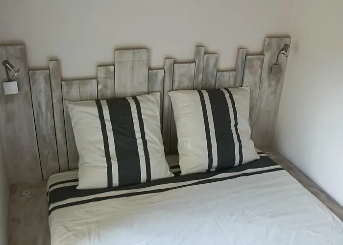 La Folie Des Remparts بيت للعطل *