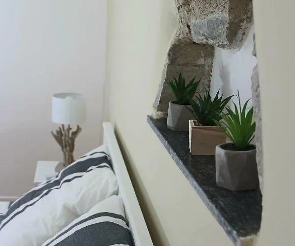 La Folie Des Remparts بيت للعطل