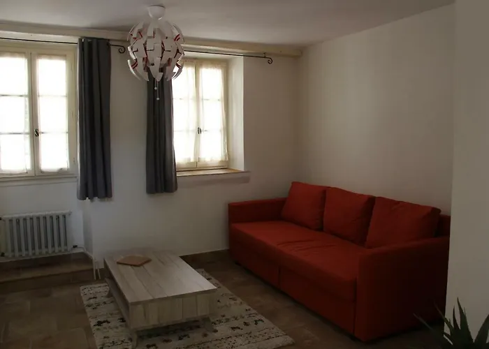 La Folie Des Remparts بيت للعطل *