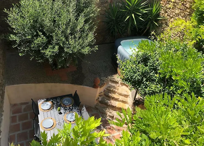 La Folie Des Remparts Hébergement de vacances